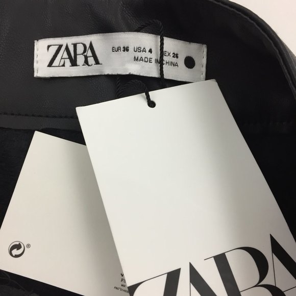 NWT ZARA Black THE BIKER PANT Faux Leather Silver Zip Pockets & Back Hem - Picture 2 of 10